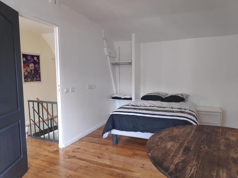 Maison 4 Personnes Caillac Εξωτερικό φωτογραφία