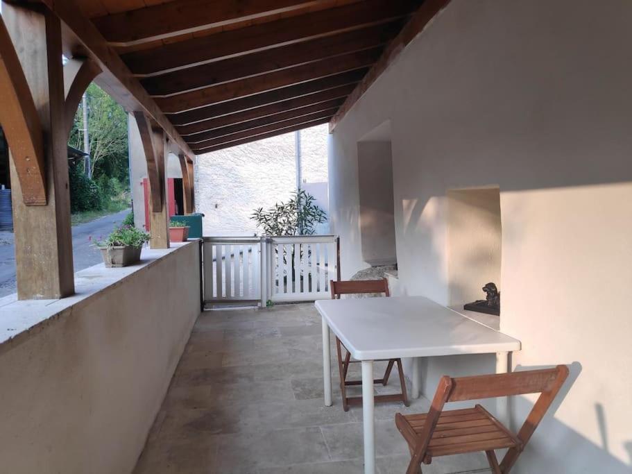 Maison 4 Personnes Caillac Εξωτερικό φωτογραφία